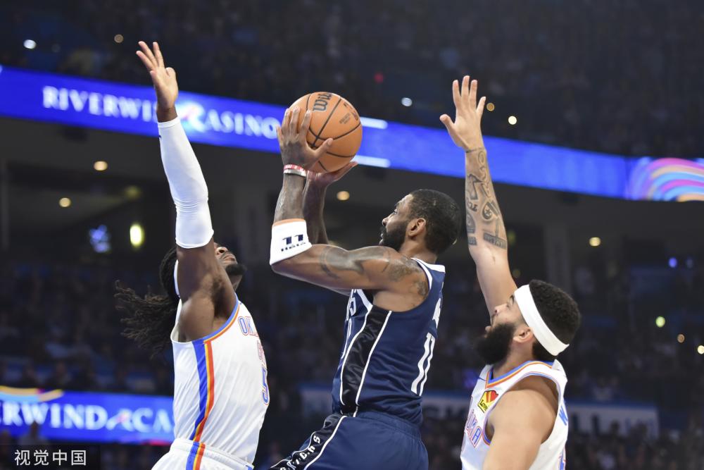 他后防球员 他后防球员