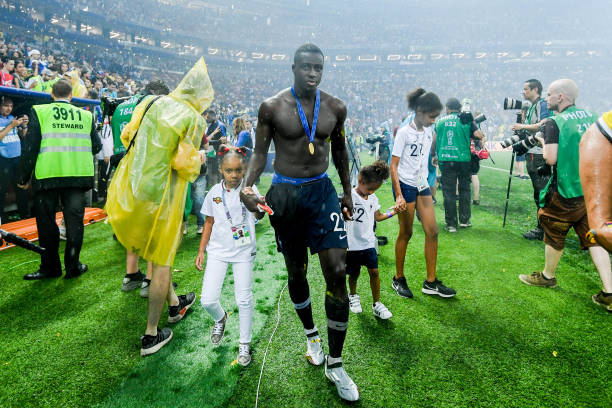 上表现非凡 上表现非凡