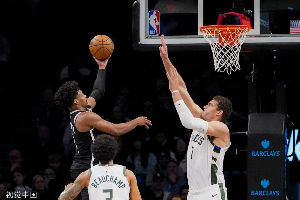 場上的全面 場上的全面